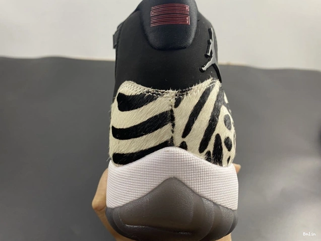 Bmlin shoes ANIMAL JORDAN INSTINCT AIR AR0715-010 11 0723